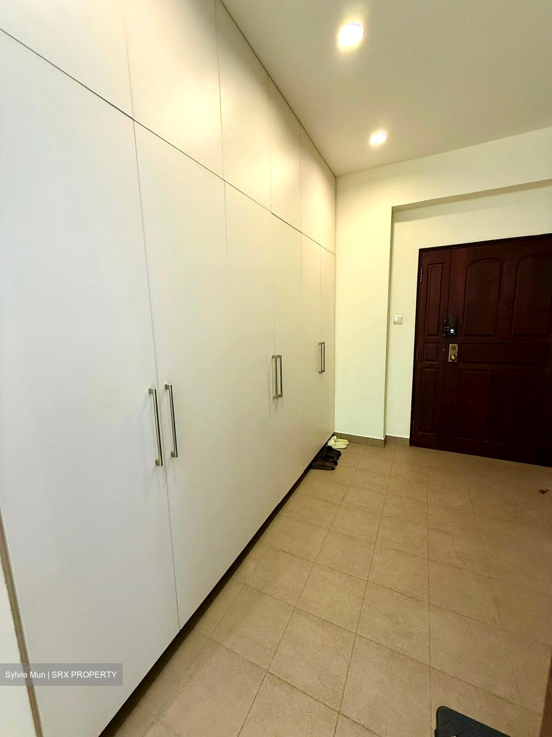 The Anchorage (D3), Condominium #565044231
